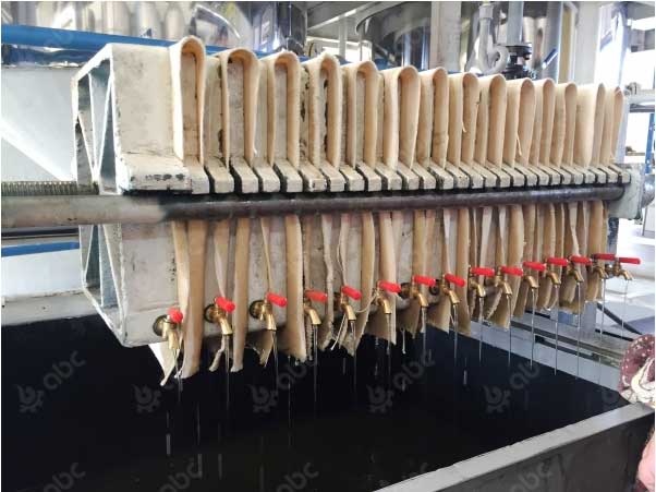 kungaboqar urugʻi moyini filtrlash